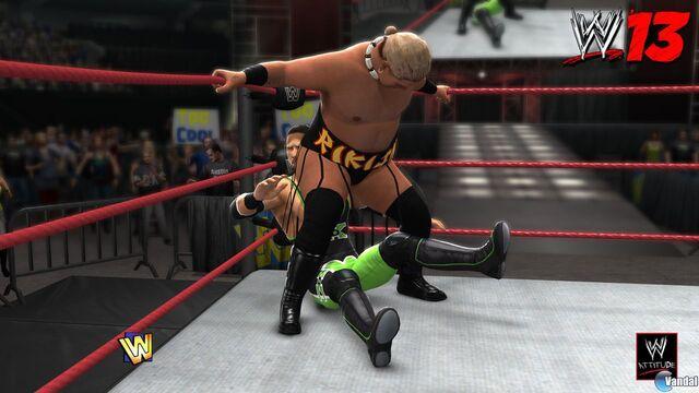 WWE 13