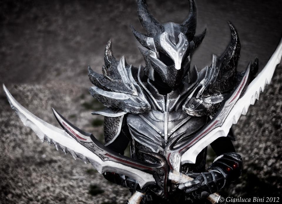Sorprendentes im�genes de un 'cosplay' de Skyrim