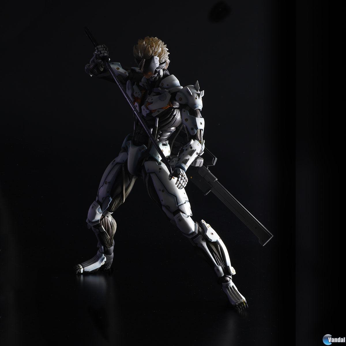 Revelados los detalles de la edici�n limitada y la reserva de Metal Gear Rising