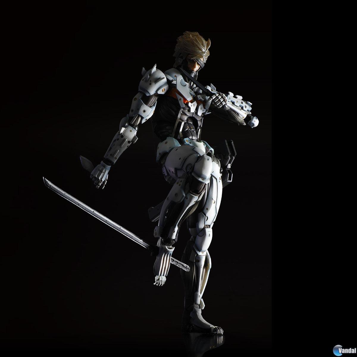 Revelados los detalles de la edici�n limitada y la reserva de Metal Gear Rising