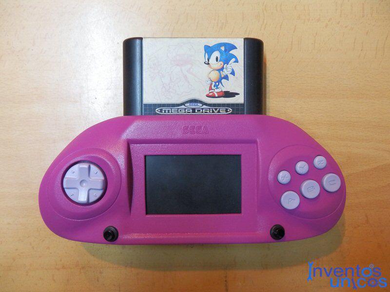 Amor Friki: le regalo a su novia un Sega Amor Friki: le regalo a su novia un Sega