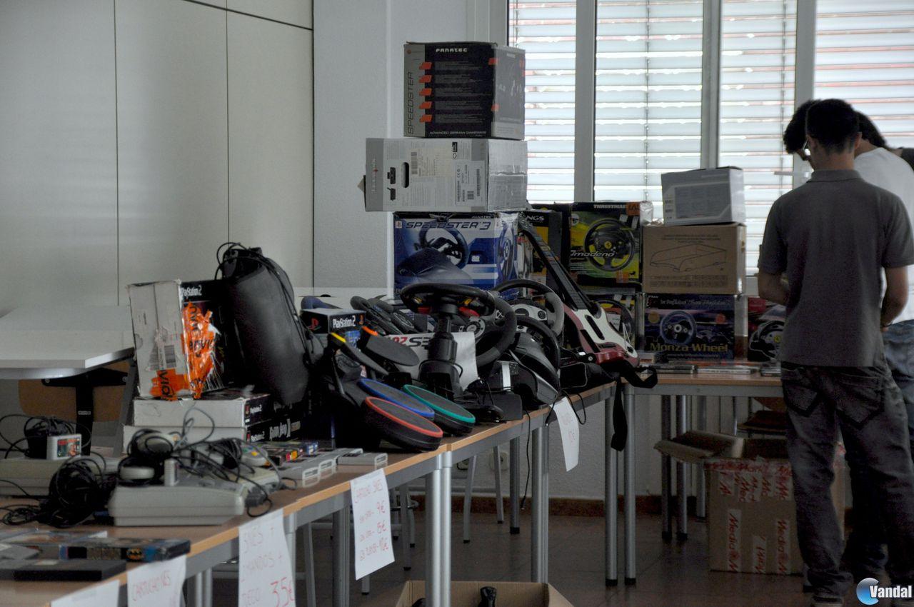 El Mercadillo Solidario de los Video-juegos El Mercadillo Solidario de los Video-juegos