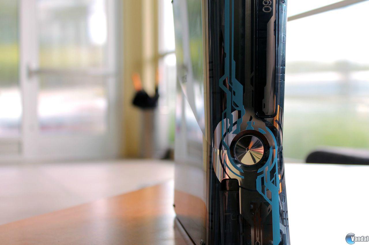 La Xbox 360 edici�n Halo 4 nos muestra su lado m�s fotog�nico