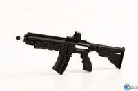 Un l�piz t�ctil con forma de rifle de asalto
