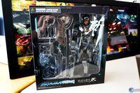 Square Enix regala a Hideo Kojima una figura especial de Raiden