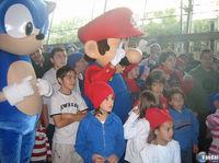 �xito en la concentraci�n de fans de Mario y Sonic