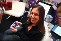 Disney y Sony presentan la PSP p�rpura con Hannah Montana: �Vive el espect�culo!