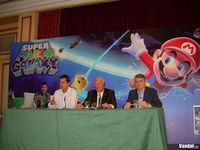 Nintendo presenta Super Mario Galaxy con el astronauta Buzz Aldrin