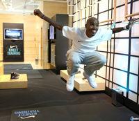 Nike+ Kinect Training llega a las tiendas con Mo Farah