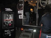 Abre la academia de rock de Black XS y Guitar Hero 5