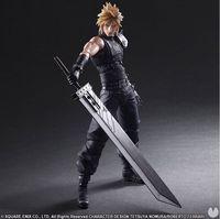 Square Enix and their Play Arts Kai presented the figures of Final Fantasy VII Remake