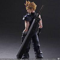 Square Enix and their Play Arts Kai presented the figures of Final Fantasy VII Remake
