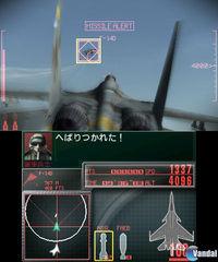 Se muestra la doble pantalla de Ace Combat para Nintendo 3DS