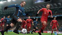 PES 2012 se muestra en su versi�n para PSP y PS2