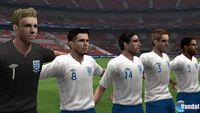 PES 2012 se muestra en su versi�n para PSP y PS2