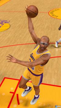 Los mejores momentos de las estrellas hist�ricas de la NBA en NBA 2K12