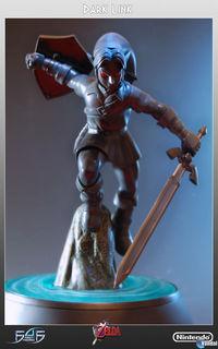 First4figures presenta la figura de Dark Link