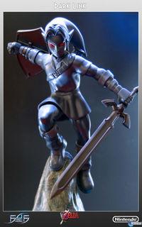 First4figures presenta la figura de Dark Link