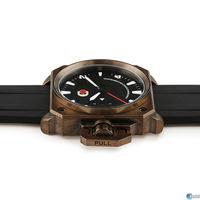 EA pone a la venta el reloj del protagonista de Dead Space 3