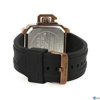 EA pone a la venta el reloj del protagonista de Dead Space 3