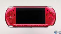 La PSP roja llega a las tiendas