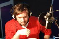 Douglas Reynholm de IT Crowd narrar� Worms Revolution