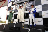 Lucas Ord��ez, ganador de GT Academy, triunfa en el circuito de Zolder