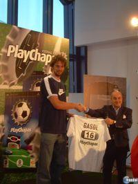 Sony presenta PlayChapas Football Edition en el Vicente Calder�n
