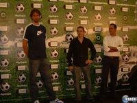 Sony presenta PlayChapas Football Edition en el Vicente Calder�n
