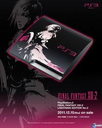 Se muestra una PlayStation 3 decorada con motivo de Final Fantasy XIII-2