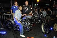 20.000 tiendas de todo el mundo abrieron de noche para vender Gears of War 3