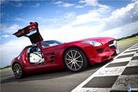 David Coulthard gana una competici�n contra usuarios de Gran Turismo 5