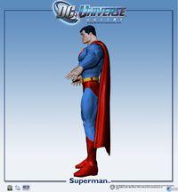 Superman vuela sobre DC Universe Online